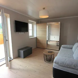 Mama Roserl Apartment